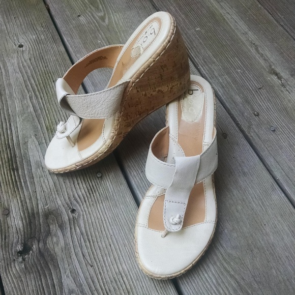 b.o.c. Shoes - B.O.C. Junia off white wedge size 9M